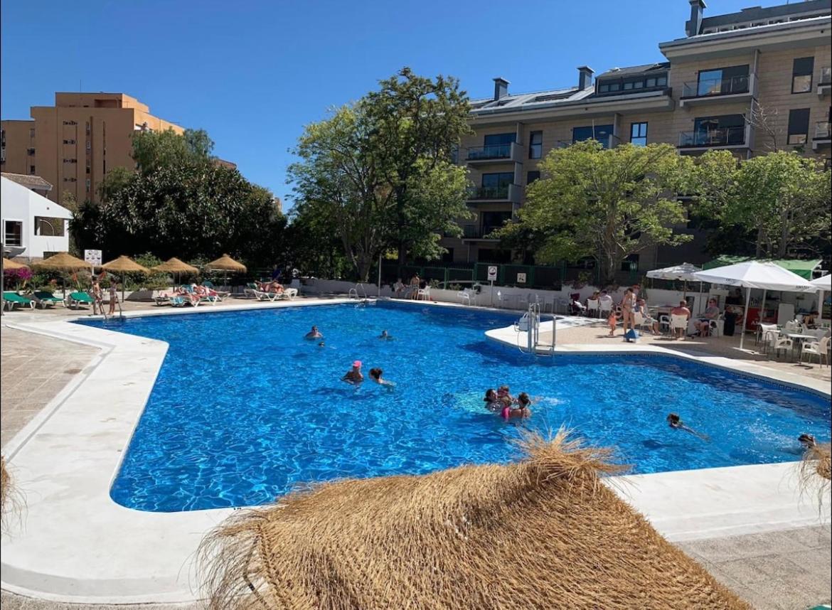 Piso Centrico En Calle Luis Vives 1, Benalmádena Dış mekan fotoğraf